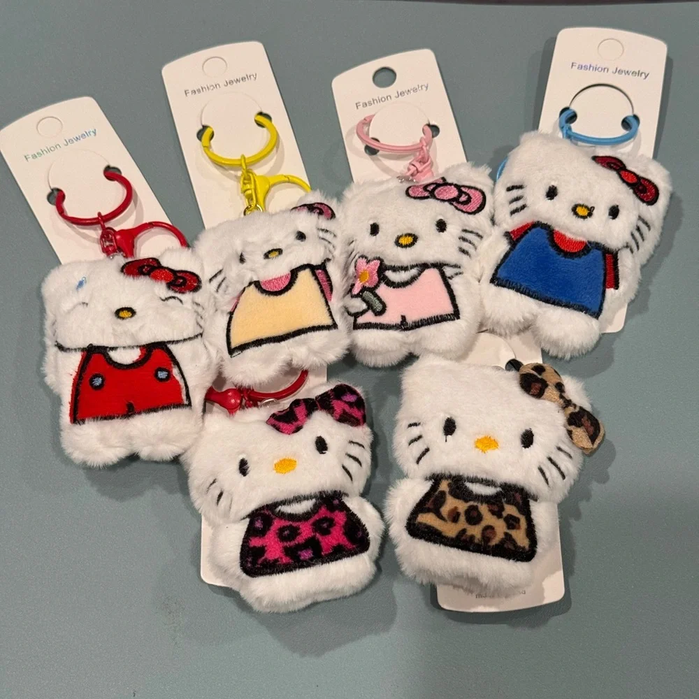 Bag Charm Fashion Jewelry Pink and White Hello Kitty Plush Keychain